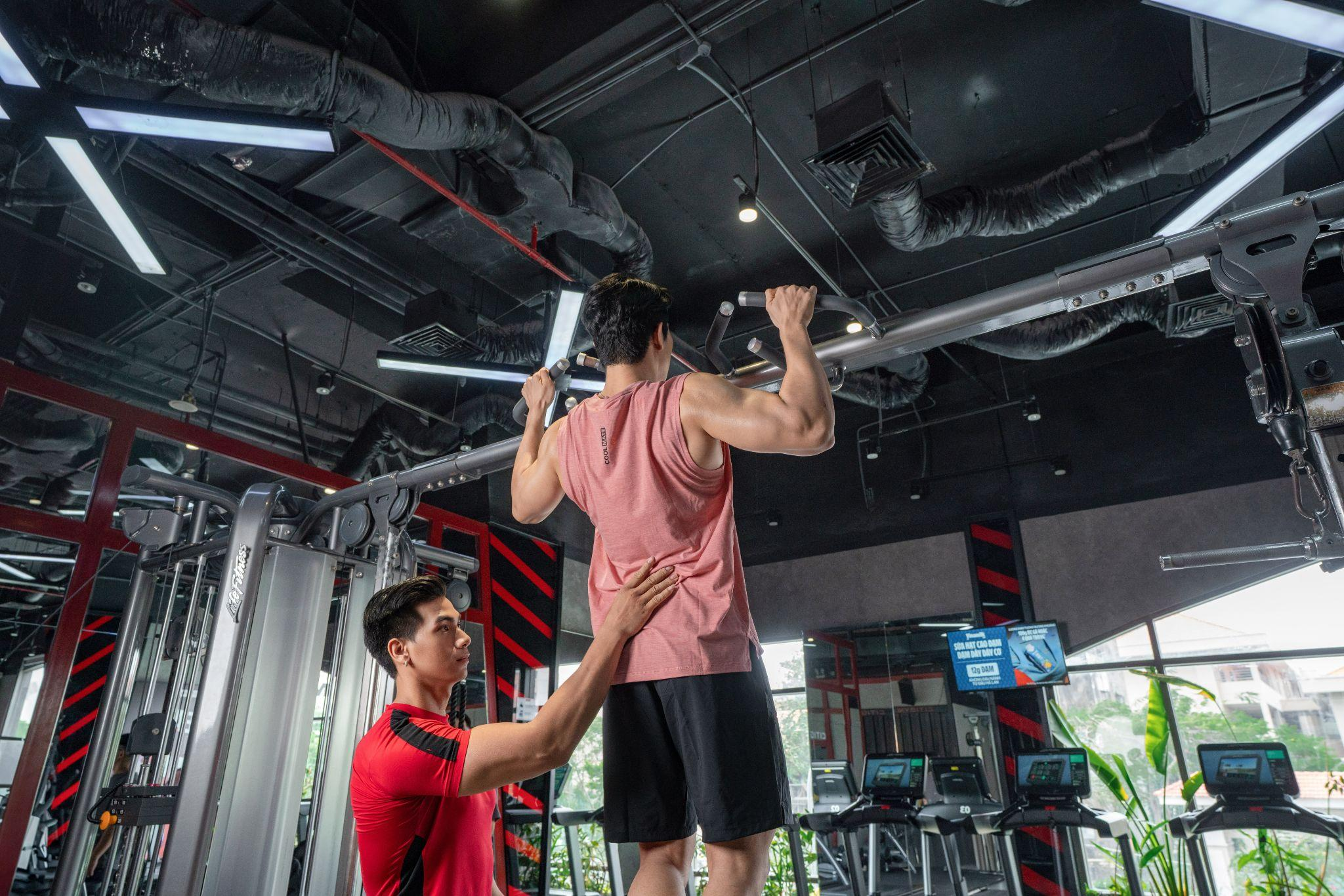 Giá Thuê PT Gym hiện nay: Đầu Tư Bao Nhiêu Để Nhận Lại Sức Khỏe Tốt?