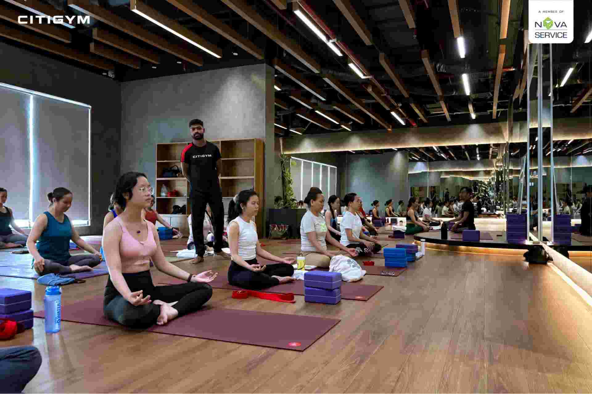 Hít thở là kỹ thuật vô cùng quan trọng trong Yoga.