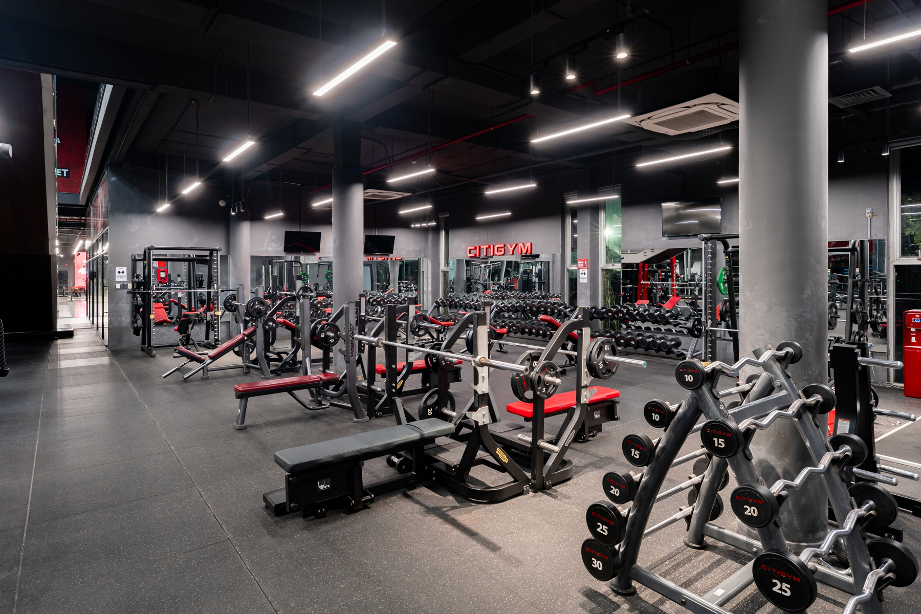 LOOK BACK 2025: CÙNG CITIGYM NHÌN LẠI THÀNH TỰU CỦA MỘT NĂM TẬP LUYỆN THẬT MẠNH MẼ VÀ SÁNG TỎA