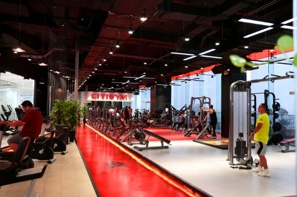 THIẾT BỊ PHÒNG GYM – YẾU TỐ NÂNG TẦM CHẤT LƯỢNG BUỔI TẬP LUYỆN